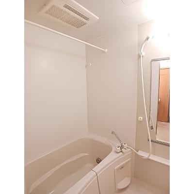 エッセ・ウーナ 205【管理NO：1-013902901-02050】 ★家具家電は申し込み後に搬入します★の物件写真4