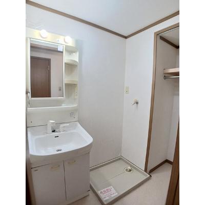 アメニティー﨔 104【管理NO：1-011662901-01040】 ★家具家電は申し込み後に搬入します★の物件写真6