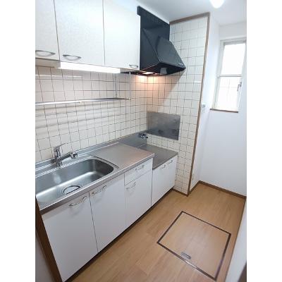 ミーティスＮ 102【管理NO：1-010325701-01020】 ★家具家電は申し込み後に搬入します★の物件写真3