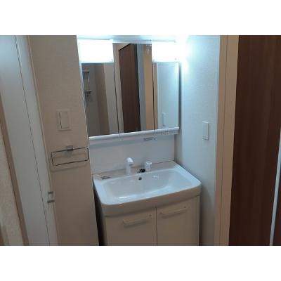 シェノン 102【管理NO：1-026152901-01020】 ★家具家電は申し込み後に搬入します★の物件写真6