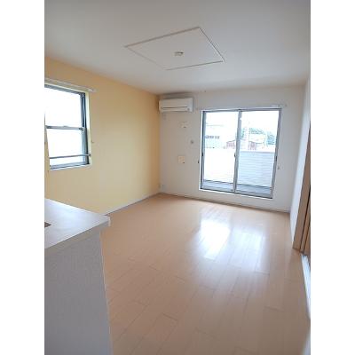 ラ・フォルテⅡ 203【管理NO：1-020360302-02030】 ★家具家電は申し込み後に搬入します★の物件写真2
