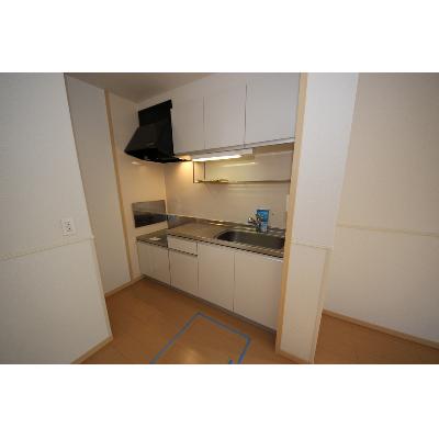 セレノ・デーア 101【管理NO：1-016150701-01010】 ★家具家電は申し込み後に搬入します★の物件写真3