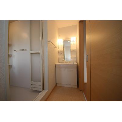 セレノ・デーア 101【管理NO：1-016150701-01010】 ★家具家電は申し込み後に搬入します★の物件写真6