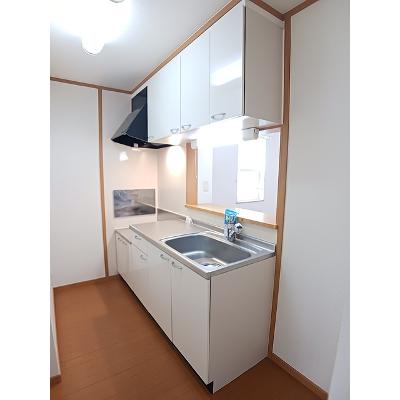 リヴ・ホウコウ 204【管理NO：1-013754501-02040】 ★家具家電は申し込み後に搬入します★の物件写真3
