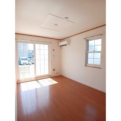 マルグリットⅡ 104【管理NO：1-012081602-01040】 ★家具家電は申し込み後に搬入します★の物件写真2