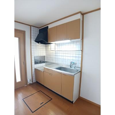 マルグリットⅡ 104【管理NO：1-012081602-01040】 ★家具家電は申し込み後に搬入します★の物件写真3