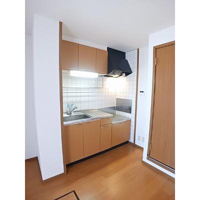 ライラックⅠ 101【管理NO：1-011489001-01010】 ★家具家電は申し込み後に搬入します★の物件写真3