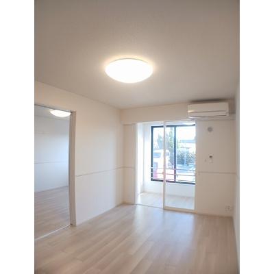 ヒカルサ境港渡町イースト 104【管理NO：1-027601001-01040】 ★家具家電は申し込み後に搬入します★の物件写真2