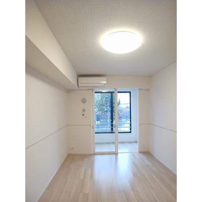 ヒカルサ境港渡町イースト 102【管理NO：1-027601001-01020】 ★家具家電は申し込み後に搬入しますの物件写真2