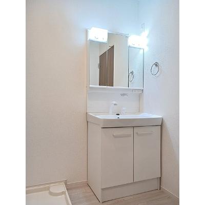 アズール 201【管理NO：1-027241501-02010】 ★家具家電は申し込み後に搬入します★の物件写真6