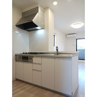 モイルミール 205【管理NO：1-026676501-02050】 ★家具家電は申し込み後に搬入します 2026年07月中旬入居可能の物件写真3
