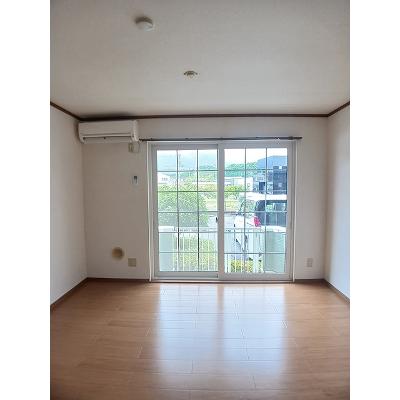 セレーノ・Ａ 103【管理NO：1-011789501-01030】 ★家具家電は申し込み後に搬入します★の物件写真2