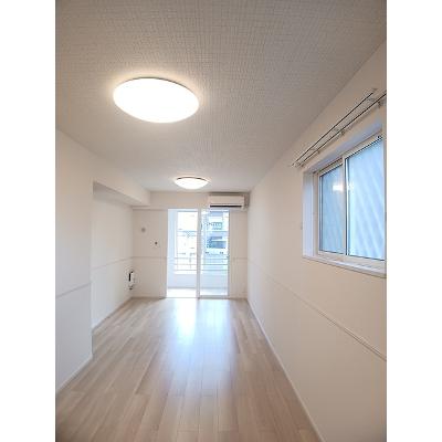 ソラリスガーデン 101【管理NO：1-028493801-01010】 ★家具家電は申し込み後に搬入します★ ★2026年10月上旬入居可能★の物件写真2