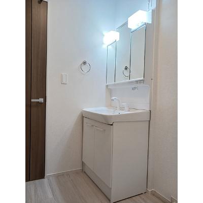 テルミアース　Ⅱ 204【管理NO：1-026893302-02040】 ★家具家電は申し込み後に搬入します★の物件写真6