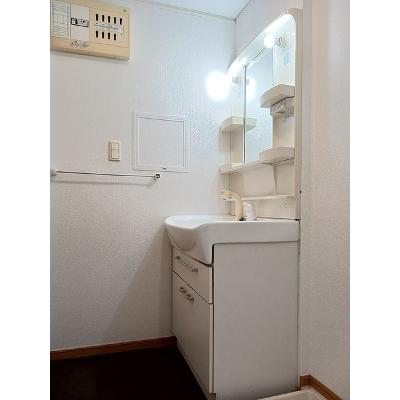 ｉ．ｍｏｄｅ　Ａ 203【管理NO：1-014169401-02030】 ★家具家電は申し込み後に搬入しますの物件写真6