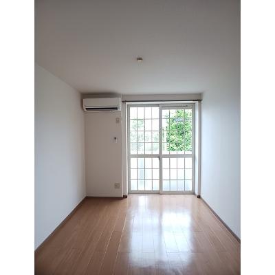 サンライト・パレス 201【管理NO：1-009699201-02010】 ★家具家電は申し込み後に搬入します★の物件写真2