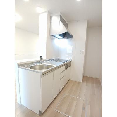 グランデハピネス 103【管理NO：1-028137201-01030】 ★家具家電は申し込み後に搬入します★の物件写真3