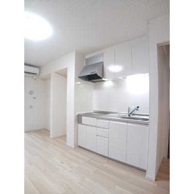 Ｊ－シャモニー　スロープ　Ⅱ 105【管理NO：1-027237602-01050】 ★家具家電は申し込み後に搬入します★の物件写真3