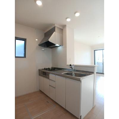 シトロンⅠ 104【管理NO：1-024987601-01040】 ★家具家電は申し込み後に搬入しますの物件写真3