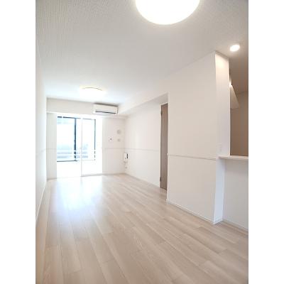 ラルジュＢ 103【管理NO：1-028563202-01030】 ★家具家電は申し込み後に搬入します★ ★2026年09月下旬入居可能★の物件写真2