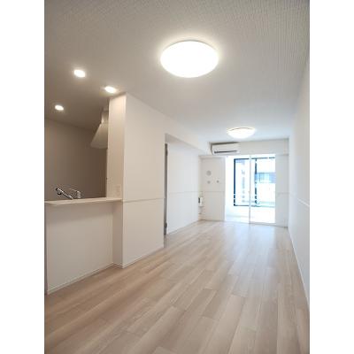 ラルジュＢ 102【管理NO：1-028563202-01020】 ★家具家電は申し込み後に搬入します★ ★2026年09月下旬入居可能★の物件写真2
