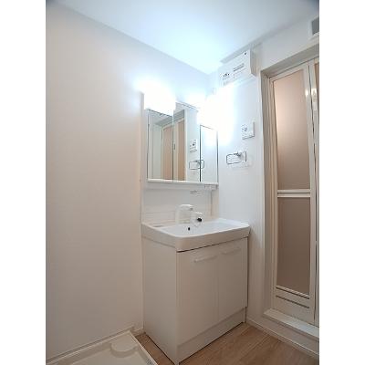 ラルジュＡ 102【管理NO：1-028563201-01020】 ★家具家電は申し込み後に搬入します★の物件写真6