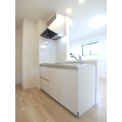 カリダドムス　β 101【管理NO：1-028411302-01010】 ★家具家電は申し込み後に搬入します★の物件写真3