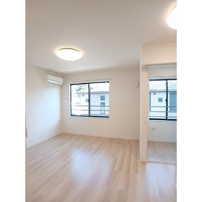 サンフラワー 202【管理NO：1-027695801-02020】 ★家具家電は申し込み後に搬入します★の物件写真2