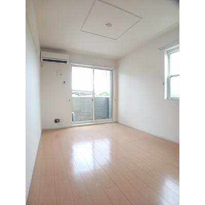 ヴィータ　セレーナ　Ⅱ 101【管理NO：1-018303902-01010】 ★家具家電は申し込み後に搬入します★の物件写真2