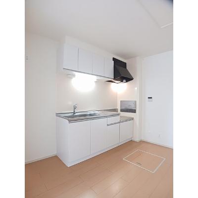 ヴィータ　セレーナ　Ⅱ 101【管理NO：1-018303902-01010】 ★家具家電は申し込み後に搬入します★の物件写真3