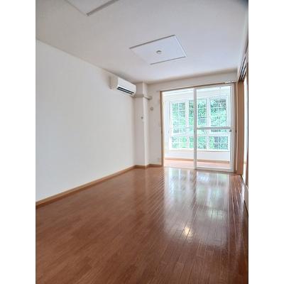 ベル　コリーヌ　Ａ 203【管理NO：1-013618701-02030】 ★家具家電は申し込み後に搬入します★の物件写真2