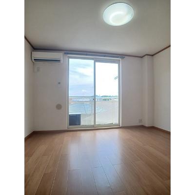 ＥＴＥＲＮＩＴＹ　ＨＯＵＳＥ 206【管理NO：1-011617101-02050】 ★家具家電は申し込み後に搬入します★の物件写真2