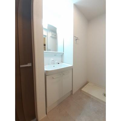 apartment 岡山県井原市西江原町１４４９番地４ 

↓地図はこちらから