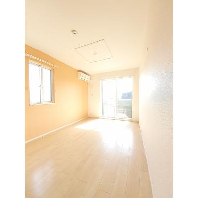 ル・ココンＢ 104【管理NO：1-022701702-01040】 ★家具家電は申し込み後に搬入します★ ★2026年10月下旬入居可能★の物件写真2