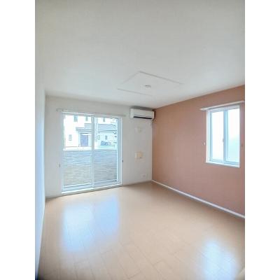 シルフィード津之郷 101【管理NO：1-019491601-01010】 ★家具家電は申し込み後に搬入します★の物件写真2