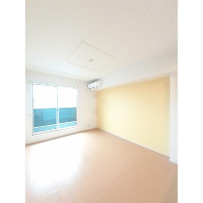 ラシュレⅡ 202【管理NO：1-018597501-02020】 ★家具家電は申し込み後に搬入します 2026年08月中旬入居可能の物件写真2