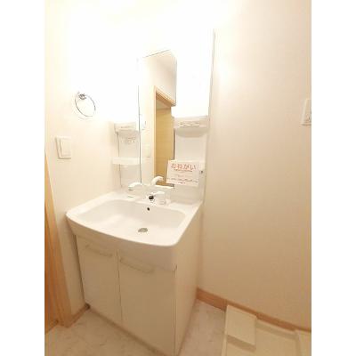 ブリートＢ 203【管理NO：1-016695002-02030】 ★家具家電は申し込み後に搬入しますの物件写真6