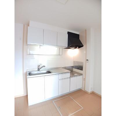 サンリットＫ 102【管理NO：1-016435401-01020】 ★家具家電は申し込み後に搬入します★の物件写真3