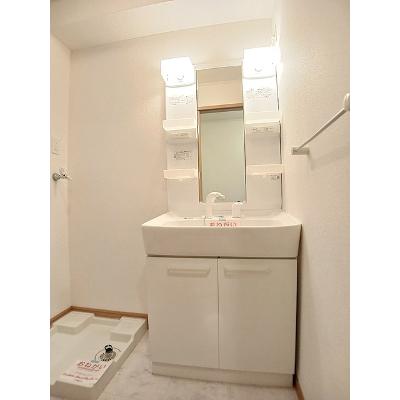 クリスタルコート 102【管理NO：1-015388301-01020】 ★家具家電は申し込み後に搬入します★の物件写真6