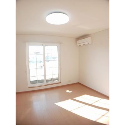 エクセレンテＢ 203【管理NO：1-015366601-02030】 ★家具家電は申し込み後に搬入します★の物件写真2