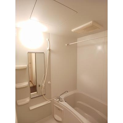 アストラル 204【管理NO：1-014051601-02040】 ★家具家電は申し込み後に搬入します★の物件写真4