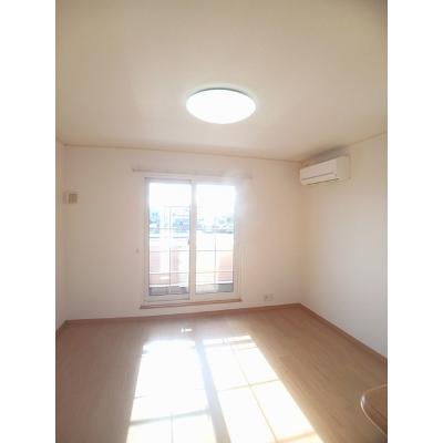 レジデンス手城 203【管理NO：1-013826301-02030】 ★家具家電は申し込み後に搬入します★の物件写真2