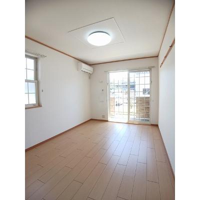 サンリバーヒルズ　Ａ 104【管理NO：1-012749101-01040】 ★家具家電は申し込み後に搬入します★の物件写真2