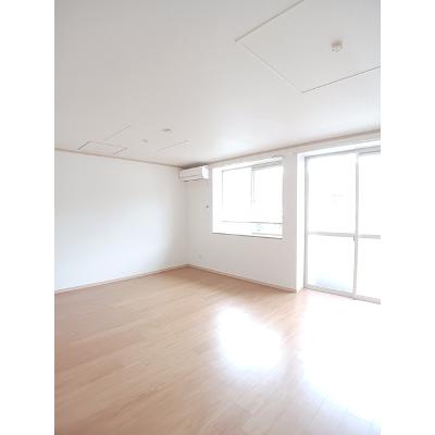 イプシロンＢ 201【管理NO：1-011540602-02010】 ★家具家電は申し込み後に搬入しますの物件写真2