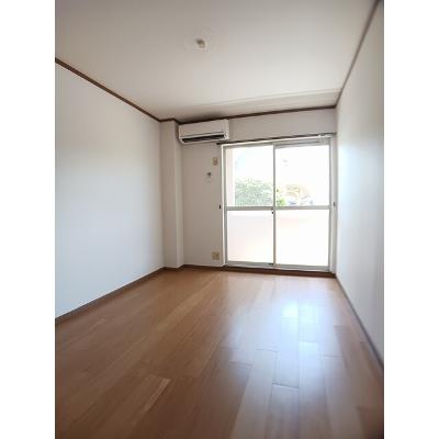 リヴィエールＡ 101【管理NO：1-010395401-01010】 ★家具家電は申し込み後に搬入しますの物件写真2