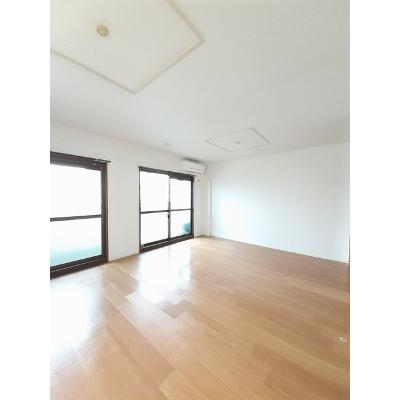 ニューマリッチ東深津 302【管理NO：1-007738001-03020】 ★家具家電は申し込み後に搬入しますの物件写真2