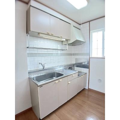 ゴールドクレスト藤井 201【管理NO：1-007332601-02010】 ★家具家電は申し込み後に搬入します★の物件写真3
