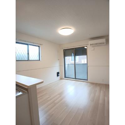 アルス・リガーレ 105【管理NO：1-028341601-01050】 ★家具家電は申し込み後に搬入します★の物件写真2