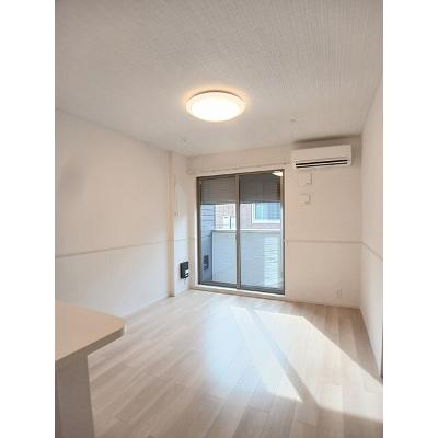 アルス・リガーレ 104【管理NO：1-028341601-01040】 ★家具家電は申し込み後に搬入しますの物件写真2