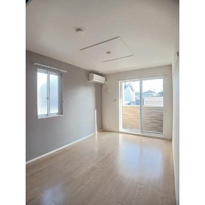 シンシア・Ⅱ 103【管理NO：1-022666301-01030】 ★家具家電は申し込み後に搬入しますの物件写真2